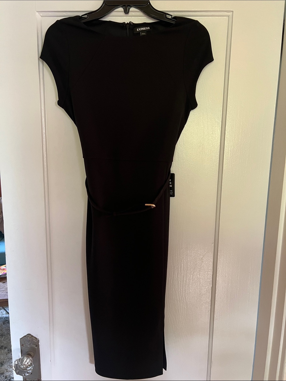 Express Black Cap-Sleeve Midi Sheath Dress with Slim Belt
